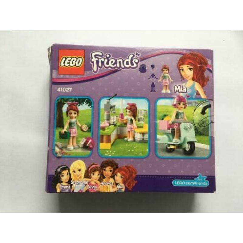 LEGO Friends Mia's Limonadekraam (41027)