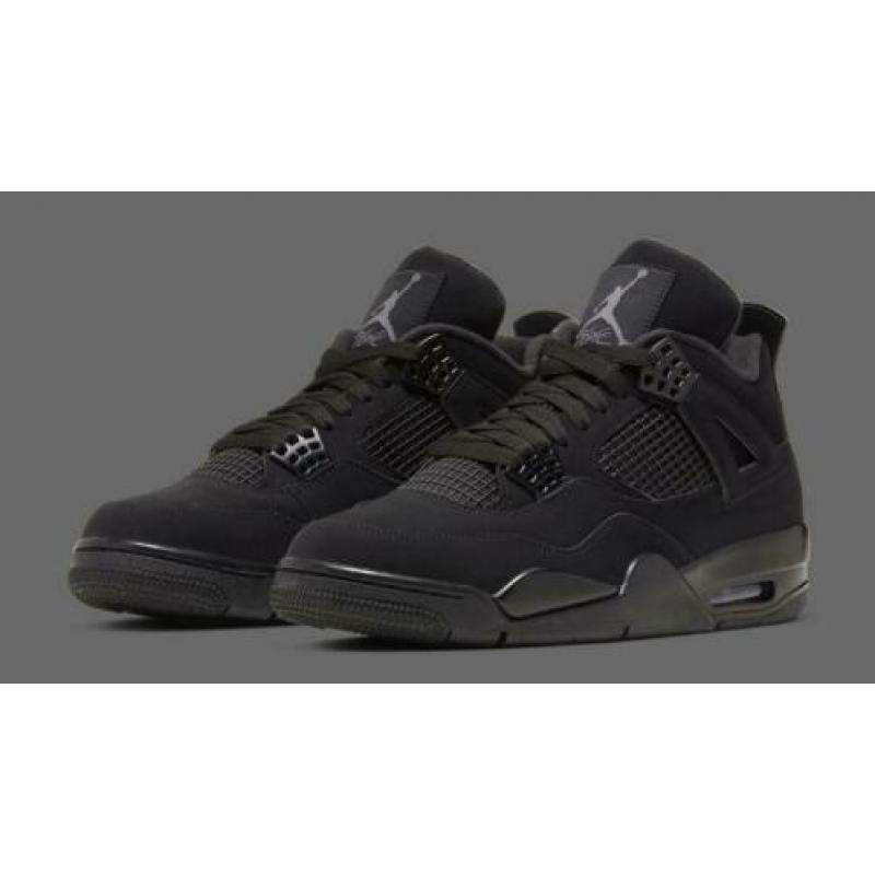 Air Jordan 4 Black Cat 2020 maat 42/ 8,5 UK