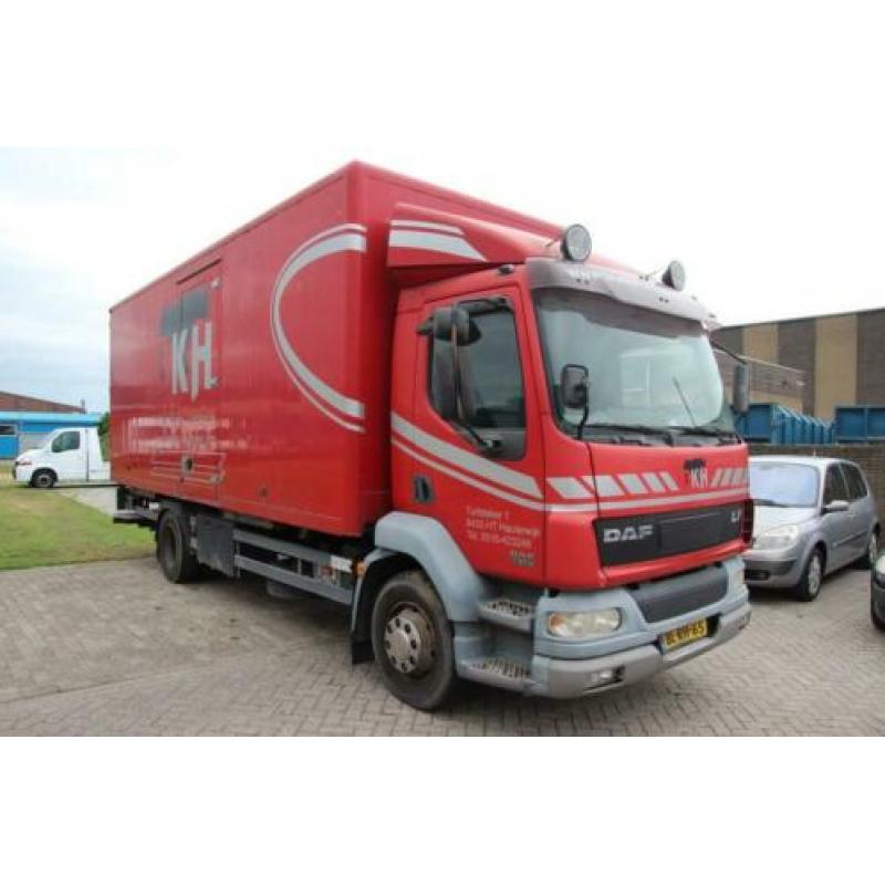 DAF AE55CF Daf LF met bak en laadklep (bj 2001)