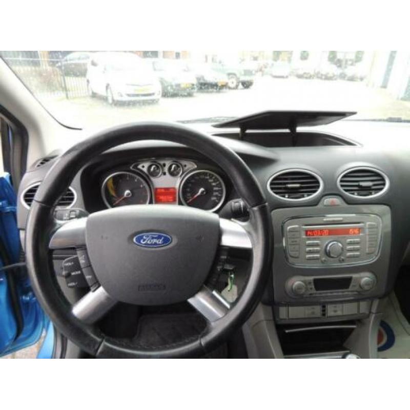 Ford FOCUS 1.6 16V TITANIUM