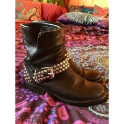 Leren laarzen met studs van Steve Madden maat 38 nu 35€