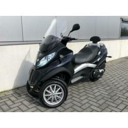 Piaggio Scooter 500 LT MP3 Business 10-2013 Aurorijbewijs/LA