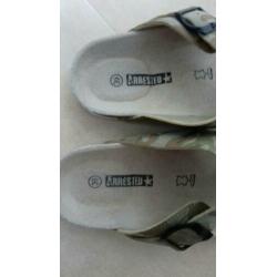 Jongens slippers mt. 39