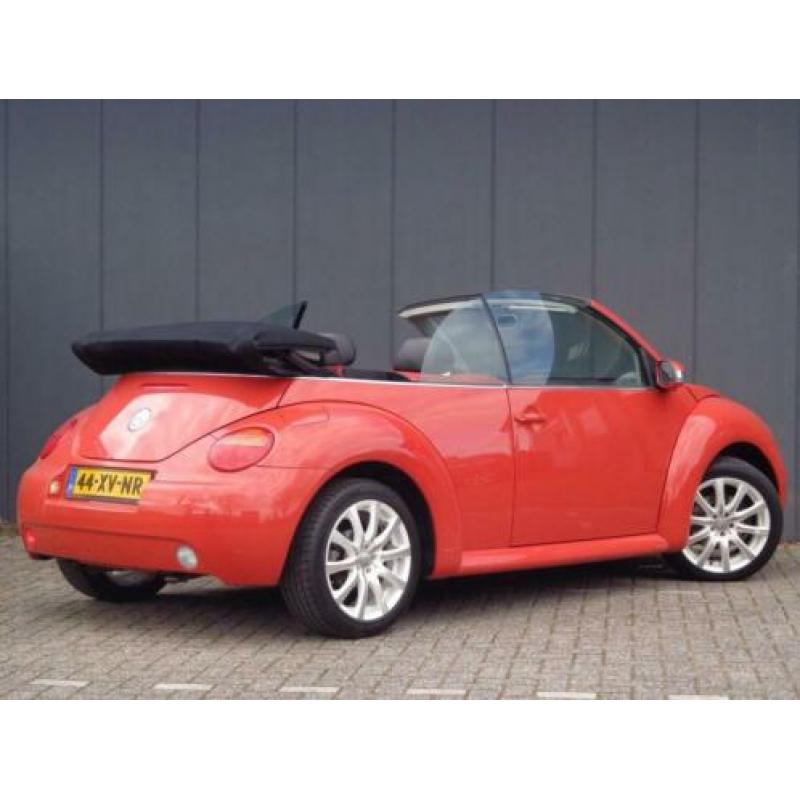 Volkswagen New Beetle Cabriolet 1.6 Highline