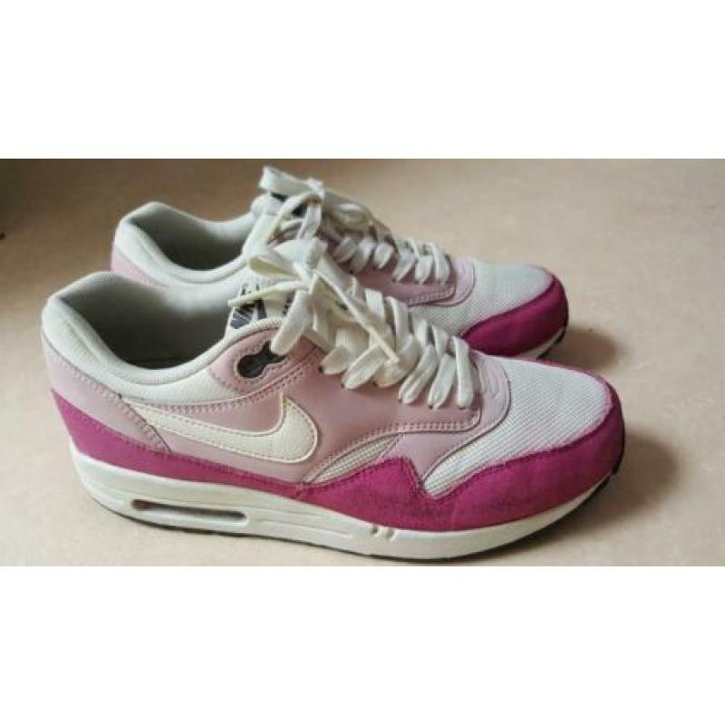 Nike Air Max 1 maat 40