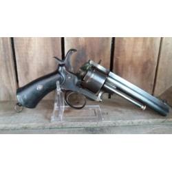 Grote 12mm penvuur revolver