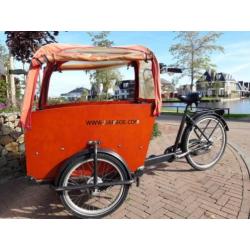 Babboe big bakfiets met huif en slot